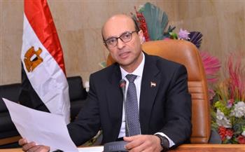   رئيس جامعة أسيوط يعلن تقدم الجامعة 100 مركز في تصنيف التايمز 2025 