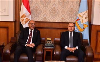 وزير العمل يلتقى محافظ كفر الشيخ لبحث تفعيل سُـبل التعاون في الملفات المشتركة