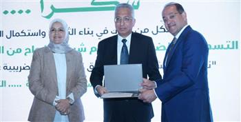   وزير المالية يكرم عددًا من الممولين المتميزين.. والداعمين للمسار الضريبى المحفز 