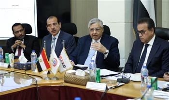   وزير الصحة يترأس اجتماعي الجمعية العامة لشركة ڤاكسيرا