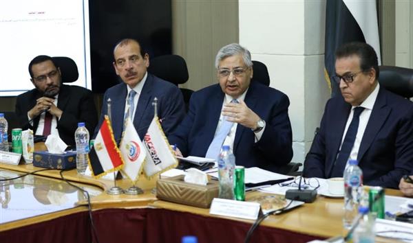 وزير الصحة يترأس اجتماعي الجمعية العامة لشركة ڤاكسيرا