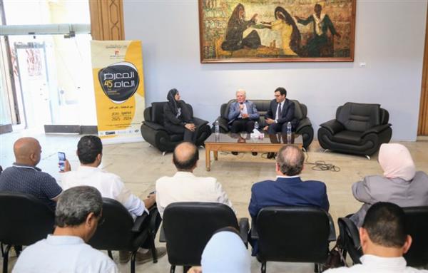 وزير الثقافة يشارك في الجلسة الأولى للمعرض العام تحت عنوان الفن التشكيلي في عيون السينما