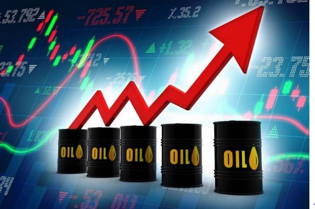 أسعار النفط تقفز مع تصاعد التوتر بين واشنطن وطهران