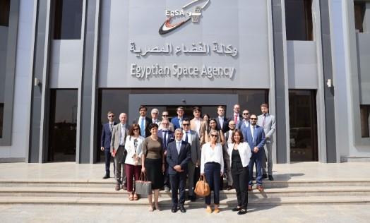 وكالة الفضاء المصرية تستقبل وفدا دبلوماسيا من بعثات الاتحاد الأوروبي