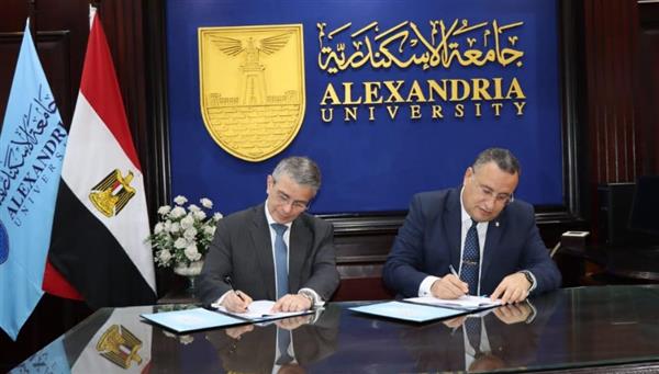 توقيع بروتوكول تعاون بين مصلحة الجمارك وجامعة الإسكندرية لتعزيز الاستثمار في التنمية البشرية