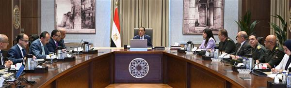 رئيس الوزراء يتابع إجراءات ترشيد استهلاك الكهرباء في الحي الحكومي بالعاصمة الإدارية الجديدة