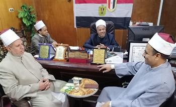   "أوقاف قنا" استمرار سلسلة الاجتماعات بالسادة مديري الإدارات