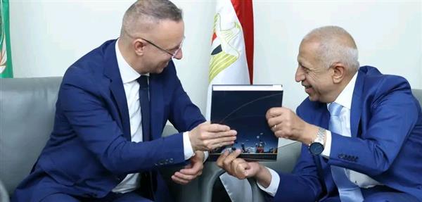 الأكاديمية العربية تفتح آفاقًا جديدة للتعاون مع كبريات شركات الطيران
