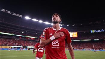   مونديال الأندية.. الأهلي يتقدم على بورتو 2-1 بهدفين لـ وسام أبو علي في الشوط الأول 