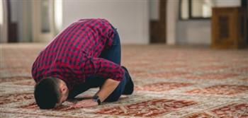   هل صلاة الفجر سُنة أم فرض؟