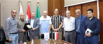   أمين عام اتحاد الأطباء العرب يستقبل وفد الائتلاف العربي لمناهضة "الأبرتهايد" والاستيطان الاستعماري
