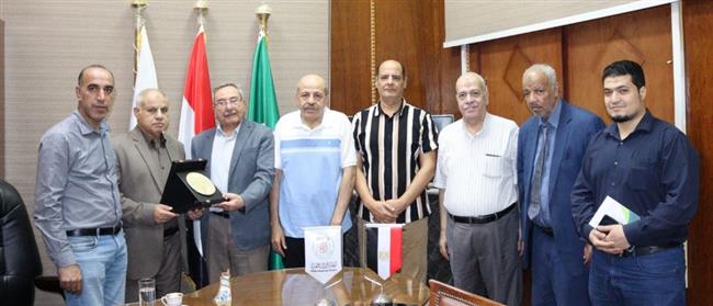 أمين عام اتحاد الأطباء العرب يستقبل وفد الائتلاف العربي لمناهضة "الأبرتهايد" والاستيطان الاستعماري