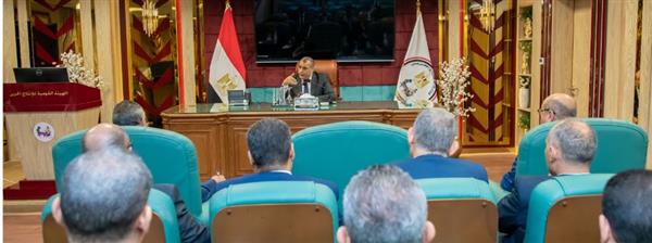 وزير الإنتاج الحربى يلتقى رؤساء البعثات الدبلوماسية والقنصلية المصرية بالخارج