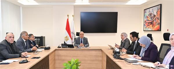وزير الري يبحث مع أمين صندوق تطوير التعليم مقترح إنشاء "جامعة الغذاء"