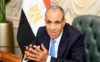   وزير الخارجية ونظيره اليوناني يبحثان سبل احتواء التصعيد في المنطقة