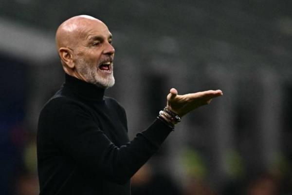 النصر السعودي يعلن انهاء عقد المدرب بيولي.. ورونالدو يودعه