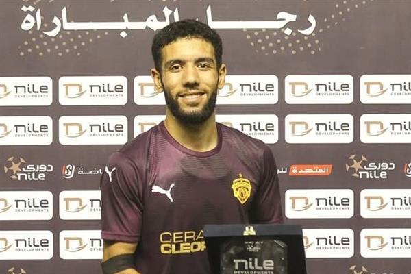 رسميًا.. أحمد القندوسي يعلن الرحيل عن سيراميكا