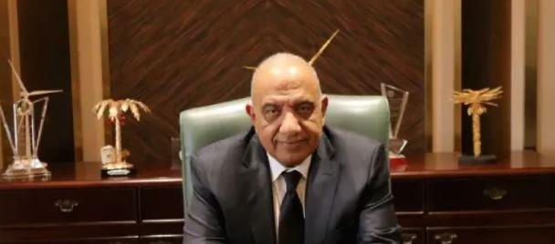 وزير الكهرباء يغادر إلى الصين للمشاركة فى مؤتمر شنغهاي للطاقات المتجددة