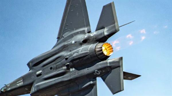 واشنطن بوست: بريطانيا تعزز ردعها النووي بطائرات F-35A
