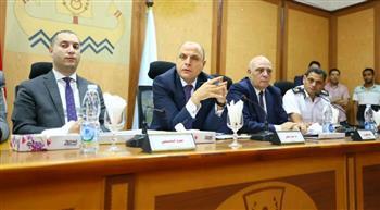 محافظ كفرالشيخ يناقش موقف تنفيذ مشروعات الخطة الاستثمارية للعام المالي 2024-2025