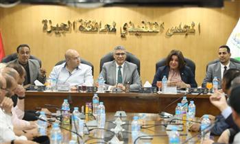 محافظ الجيزة يلتقي وفدًا يمنيًا للاطلاع على التجربة المصرية في تطوير الحكم المحلي