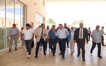   استمرار جولات محافظ الإسكندرية ولجنة الإدارة المحلية بمجلس النواب لتفقد عدد من المشروعات التنموية والخدمية 