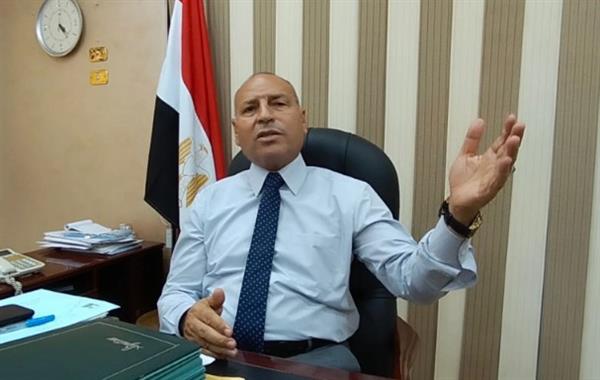 محافظ القاهرة: هيئة النقل العام تقوم بتوفير خدمة منتظمة من وإلى سوق السيارات