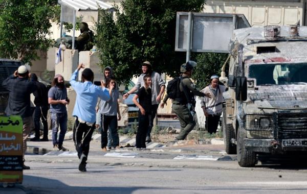 الاتحاد الأوروبي يدعو إسرائيل لوقف عنف المستوطنين ضد الفلسطينيين
