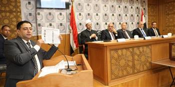   محافظ القاهرة يشهد انتخابات المجلس الأعلى للطرق الصوفية
