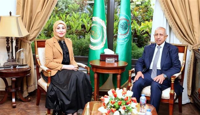 رئيس الأكاديمية العربية يستقبل القنصل الليبي الجديد