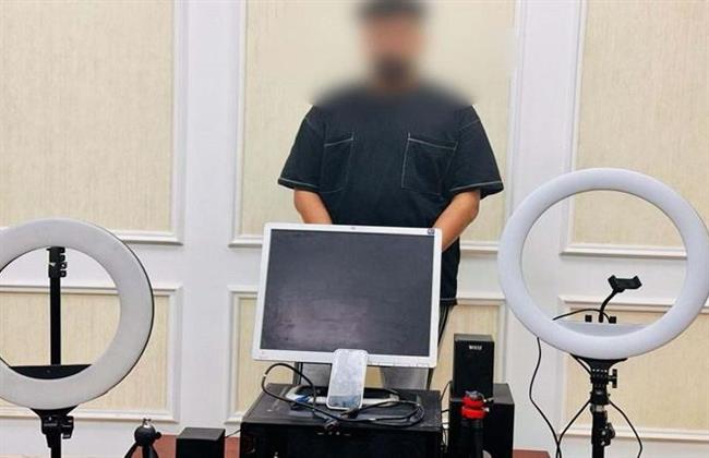 ضبط صانع محتوي بالقاهرة لقيامه بتصوير مقاطع فيديو خادشة للحياء