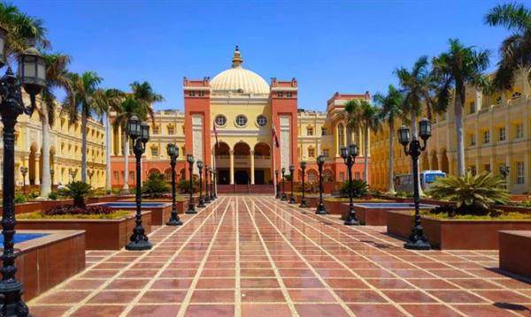 الجامعة البريطانية في مصر توقع بروتوكول تعاون مع المعهد المصرفي المصري