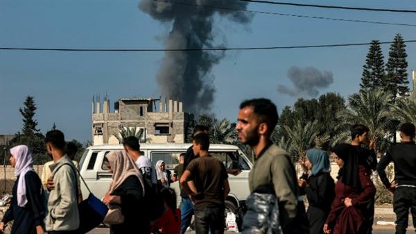 استشهاد 9 فلسطينيين في قصف الاحتلال على عدة مناطق في غزة  ​