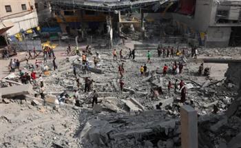   حكومة غزة: الاحتلال استهدف 256 مركزا للنزوح والإيواء منذ بدء الحرب