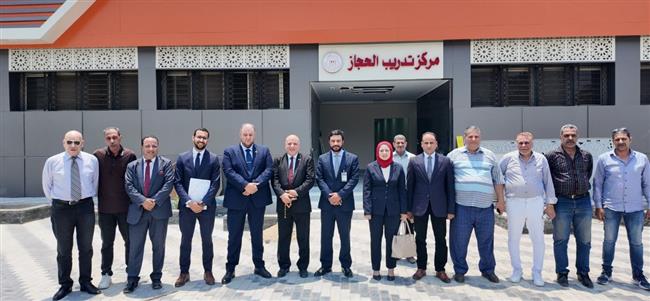 وفد من الملحقية العمالية السعودية يزور "مركز تدريب مهني " الحجاز" 