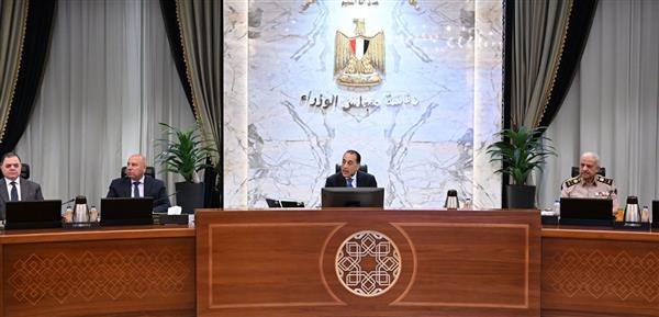 مدبولي يشدد على ضرورة التصدي لأعمال البناء على الأراضي الزراعية خلال إجازة العيد