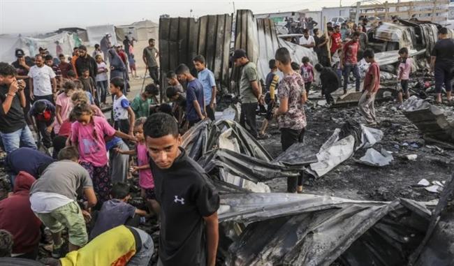 القاهرة الإخبارية: جريمة جديدة للاحتلال تستهدف خيام النازحين في خان يونس