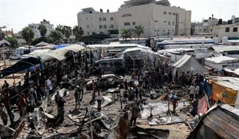   إعلام فلسطيني: طيران الاحتلال يقصف مستشفى شهداء الأقصى للمرة الـ11