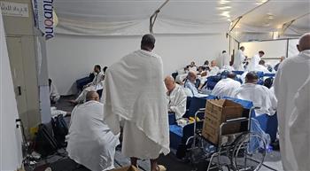   وصول طلائع حجاج السياحة إلى عرفات لأداء الركن الأعظم من الحج