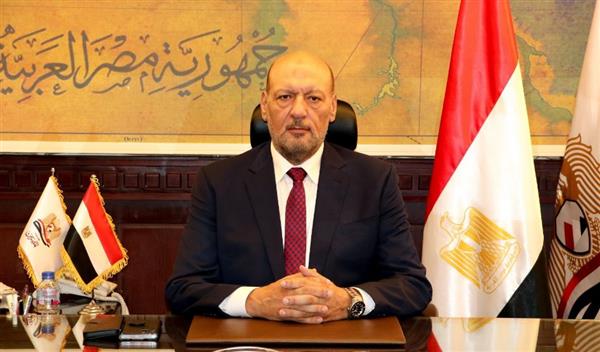 رئيس حزب المصريين يهنئ الرئيس السيسي والأمتين العربية والإسلامية بعيد الأضحى المبارك