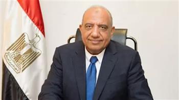 وزير الكهرباء والطاقة المتجددة يهنئ العاملين بـ عيد الأضحى المبارك