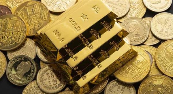 ارتفاع أسعار الذهب عالميا بعد بيانات اقتصادية أمريكية ضعيفة طغت على تفاؤل المحادثات مع الصين