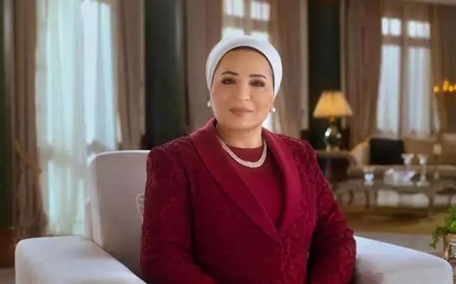 السيدة انتصار السيسي تهنئ الشعب المصري بحلول عيد الأضحى المبارك