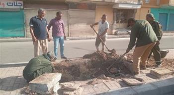   رفع 30 طن قمامة وتراكمات بأرمنت في الأقصر في إطار رفع كفاءة منظومة النظافة