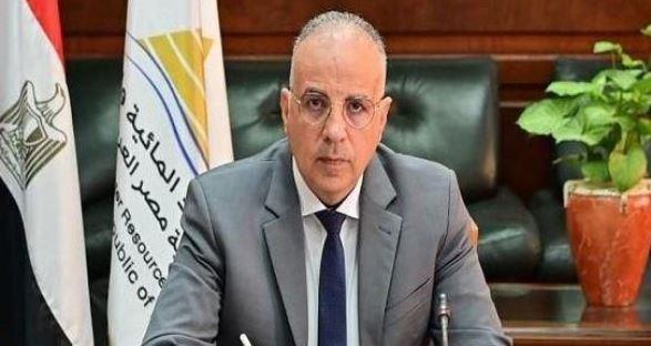 وزير الري يوجه باتخاذ جميع الإجراءات لرفع التصرفات المائية المطلوبة بالترع