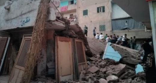 انهيار عقار غير مأهول بالسكان في مدينة الرياض بكفر الشيخ