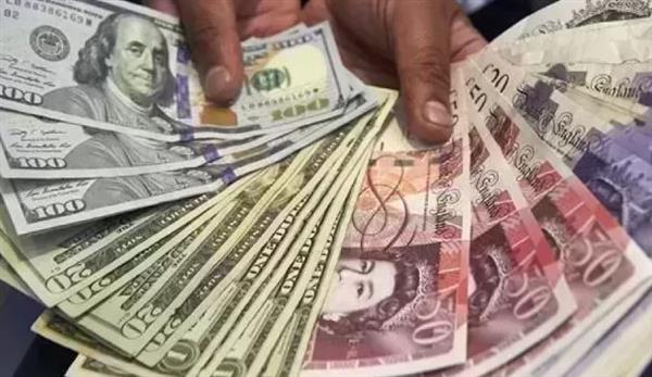 الداخلية تضبط عملات أجنبية بالسوق السوداء بقيمة 7 ملايين جنيه
