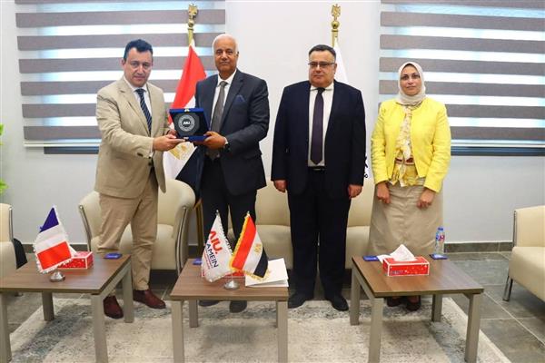 جامعة العلمين الدولية تستقبل الملحق الثقافي لسفارة فرنسا بمصر