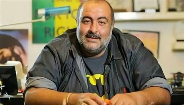 رحيل مفاجئ للمخرج سامح عبد العزيز عن عمر 49 عامًا