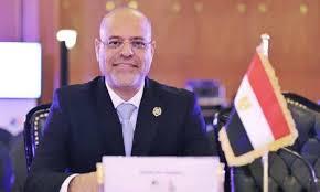   أول سبتمبر.. تطبيق قانون العمل الجديد رسميا